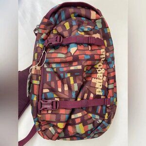 NEW: Patagonia Atom Sling Bag 8L Daypack Fitz Roy Patchwork / Night Plum